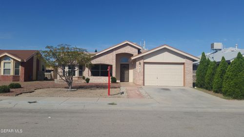 505 Von Bargen Dr, Horizon City, TX, 79928-6973 | Card Image