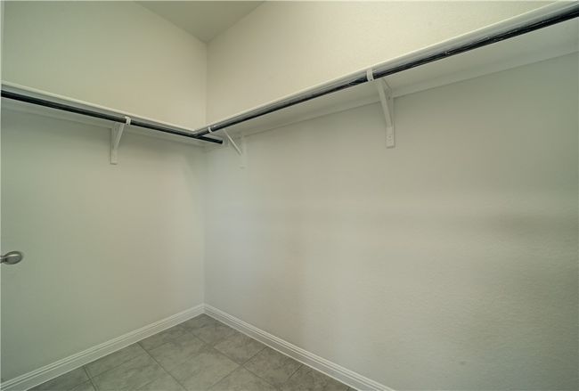 307 Cold Spring Loop, House other with 3 bedrooms, 2 bathrooms and 3 parking in Bastrop TX | Image 19