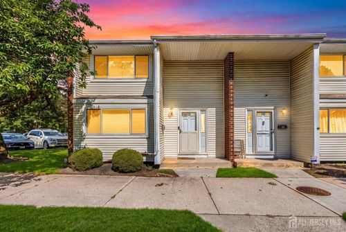 1 Quincy Cir, Dayton, NJ, 08810 | Card Image