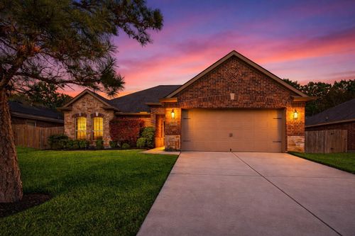 9022 Nina Rd, Conroe, TX, 77304-3726 | Card Image