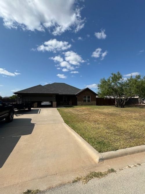 260 Hog Eye Rd, Abilene, TX, 79602-1387 | Card Image