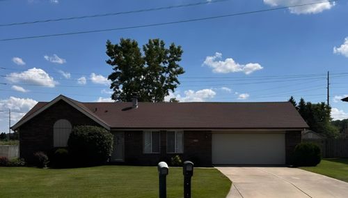 9041 Clark Pl, Crown Point, IN, 46307 | Card Image
