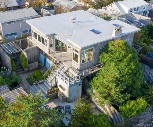 154 Doctors Walk, Sayville, NY, 11782 | Card Image