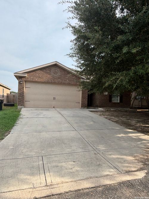 6526 Luckey Sq, San Antonio, TX, 78252-2324 | Card Image