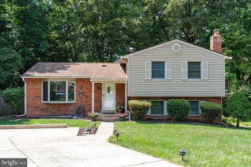 6204 Erman Ct, BURKE, VA, 22015-3517 | Card Image