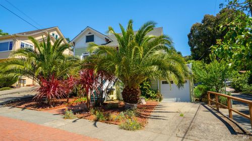 1348 Grand Ave, San Rafael, CA, 94901-2226 | Card Image