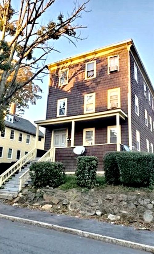 3-211 Vernon St, Worcester, MA, 01604 | Card Image