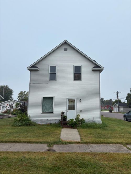 202 17th St S, Benson, MN, 56215-1734 | Card Image