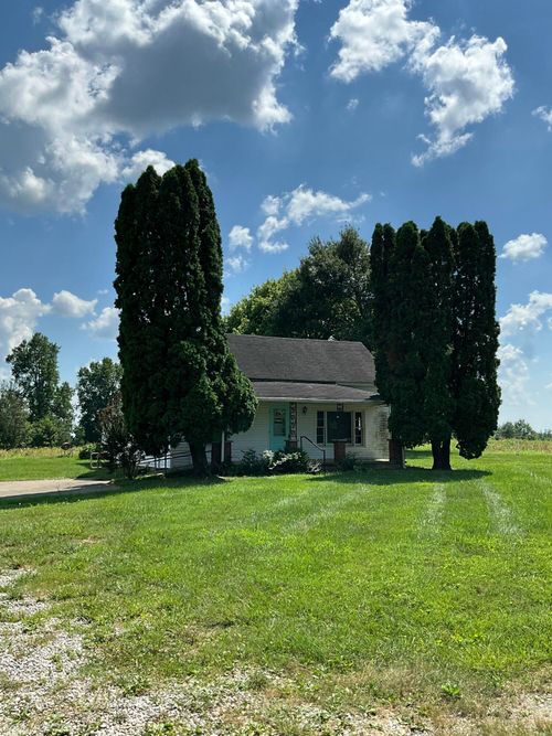 225 Johnson Rd, Waynesburg, KY, 40489-8481 | Card Image