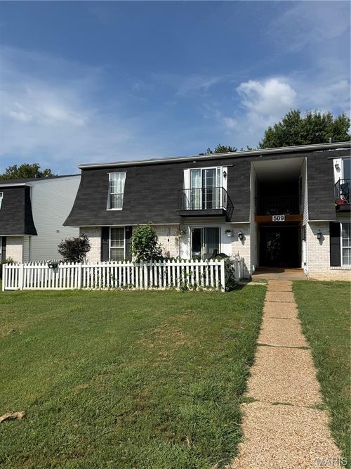 7-509 Monroe St, Pacific, MO, 63069-1010 | Card Image