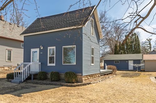 209 2nd St Ne, Hayfield, MN, 55940-8856 | Card Image