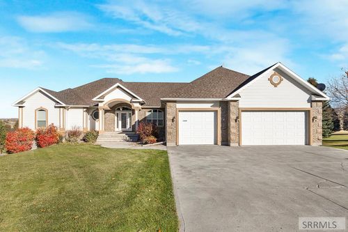11259 Augusta Dr, Idaho Falls, ID, 83404-7704 | Card Image