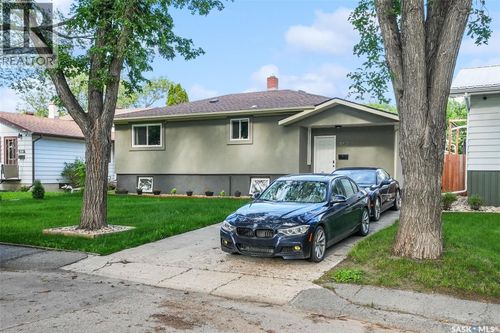 327 Retallack St, Regina, SK, S4R3N1 | Card Image