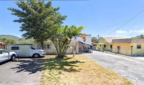 main-1062 Ne 38th St, Oakland Park, FL, 33334-2942 | Card Image