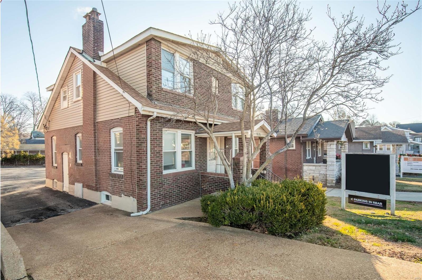 1526 S Big Bend Boulevard, For Sale In St Louis - Zoocasa