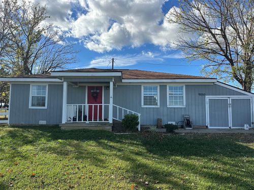 9059 Us Highway 377, Collinsville, TX, 76233-2745 | Card Image