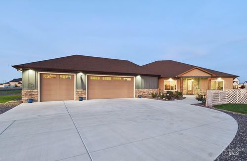 377 Skyline Dr, Rupert, ID, 83350-5082 | Card Image
