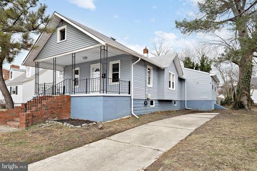 16 Baird Ave, MOUNT EPHRAIM, NJ, 08059-1518 | Card Image