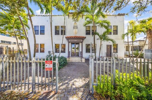 apt-15-2000 Monroe St, Hollywood, FL, 33020-7826 | Card Image
