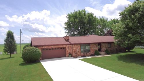 805 S James Ave, Fowler, IN, 47944-1732 | Card Image