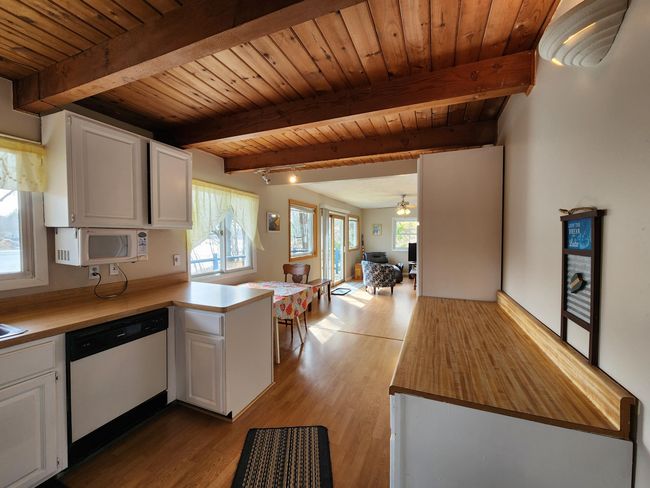 7461 White Birch Dr, House other with 3 bedrooms, 2 bathrooms and null parking in Farwell MI | Image 13