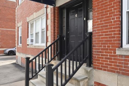 apt-2-92 Bragdon St, Boston, MA, 02119-3992 | Card Image