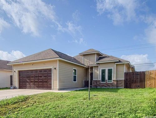 5950 Lake Superior St, San Antonio, TX, 78222-3324 | Card Image