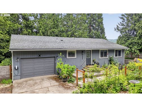 75054 Debast Rd, Rainier, OR, 97048-3115 | Card Image