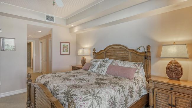 UNIT-102 - 221 Bayshore Rd, Condo with 3 bedrooms, 3 bathrooms and null parking in Nokomis FL | Image 34
