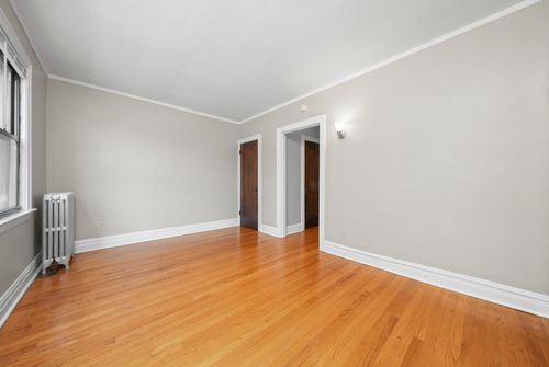 apt-102-1939 Grove Ave, Berwyn, IL, 60402-1761 | Card Image