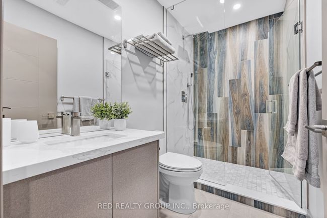 77 Millicent St, Home with 7 bedrooms, 3 bathrooms and null parking in Toronto ON | Image 13