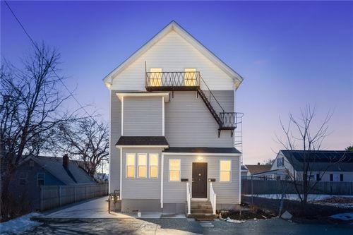 6 Stockwell St, Providence, RI, 02909-5025 | Card Image