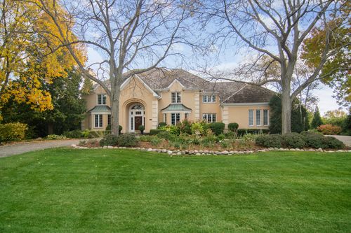 1520 Macalpin Cir, Inverness, IL, 60010-6429 | Card Image