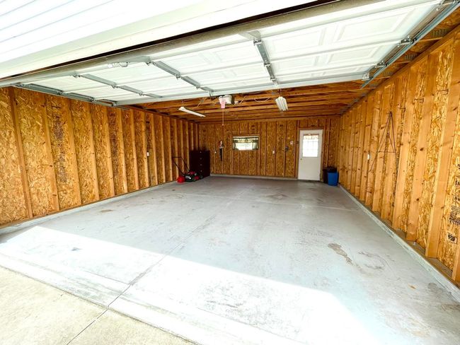 204 N Oak St, Home with 3 bedrooms, 1 bathrooms and null parking in Villa Grove IL | Image 26