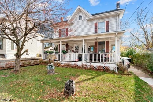 193 W Washington Ave, Washington, NJ, 07882-2178 | Card Image