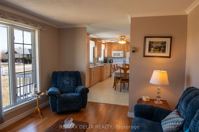 3010 Rollin Rd, House other with 2 bedrooms, 1 bathrooms and 4 parking in Saint-Pascal-Baylon ON | Image 7