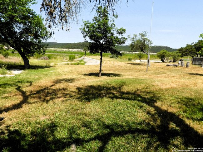 3078 Goat Hill Rd, House other with 4 bedrooms, 4 bathrooms and null parking in Lakehills TX | Image 53