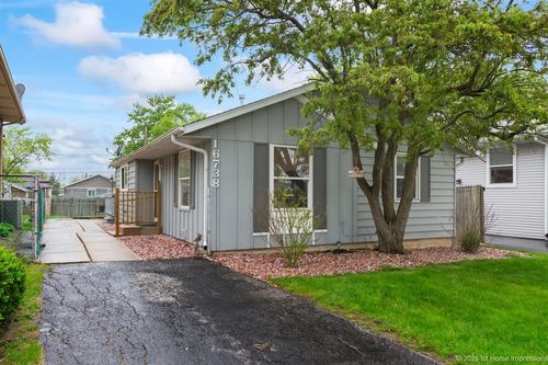 16738 Hilltop Ave, Orland Hills, IL, 60487-6031 | Card Image