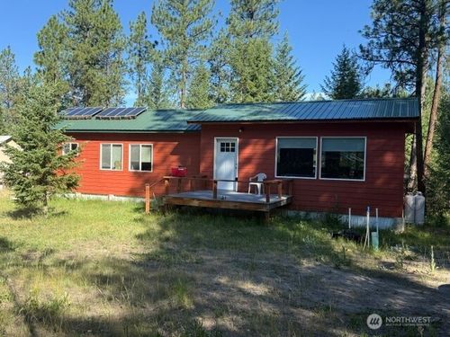 293 Blue Meadow Rd, Tonasket, WA, 98855-9546 | Card Image