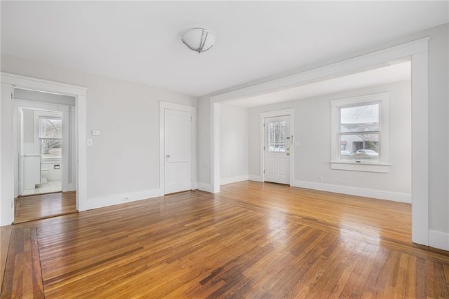 576 East Main. | Image 25