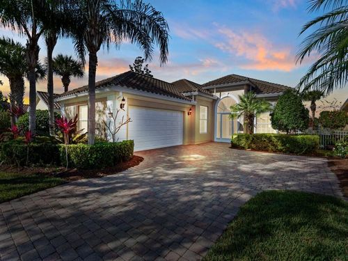 5250 Eleuthra Cir, Vero Beach, FL, 32967-7639 | Card Image