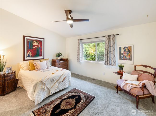 2nd bedroom | Image 17