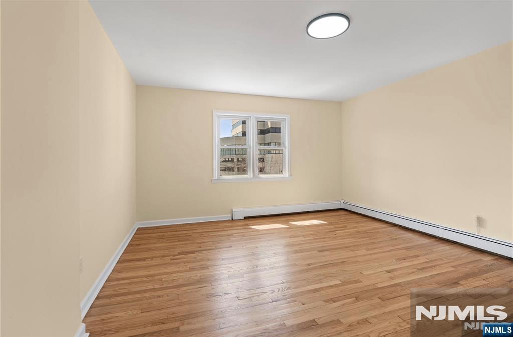 Residential Lease in Cliffside Park 5