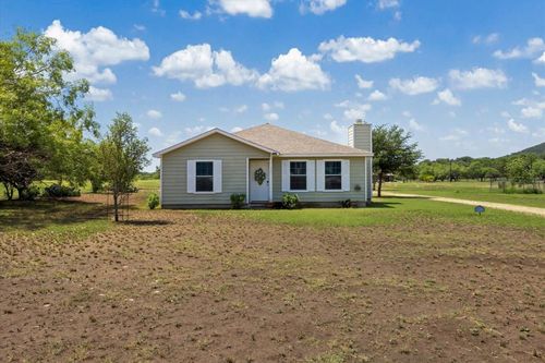 115 N River Place Rd, Rio Frio, TX, 78879-8001 | Card Image