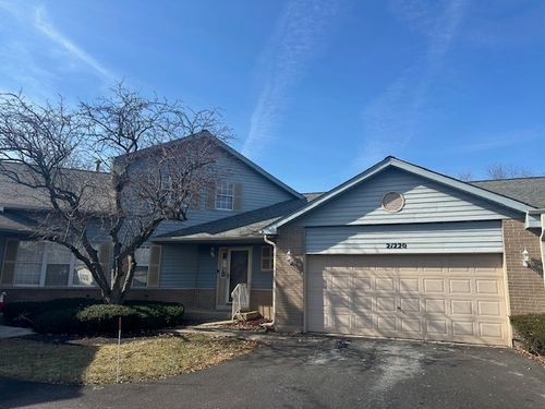 21220-21220 Silktree Cir, Plainfield, IL, 60544-9355 | Card Image