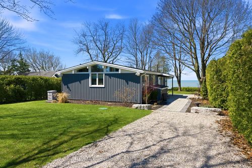 74207 Homestead Hts Drive, Bluewater, ON, N0M1G0 | Card Image