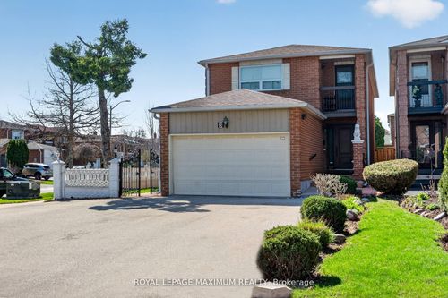 3 Muzzo Crt, Woodbridge, ON, L4L3K2 | Card Image