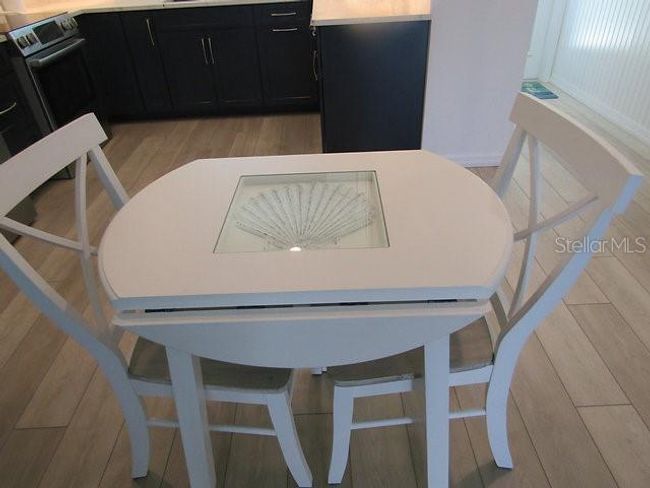 APT-9 - 100 The Esplanade N, Condo with 1 bedrooms, 1 bathrooms and null parking in VENICE FL | Image 8