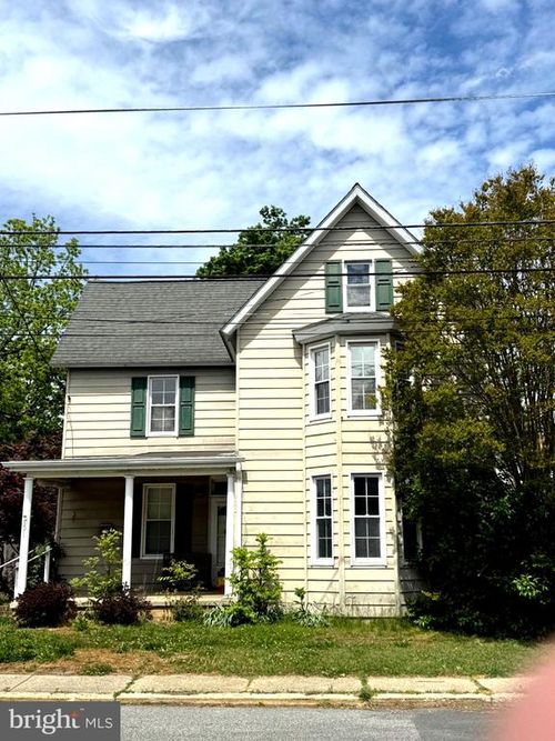 101 W Camden Wyoming Ave, WYOMING, DE, 19934-1117 | Card Image