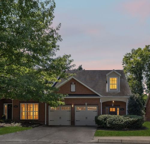 3064 Whitland Crossing Dr, Nashville, TN, 37214-3567 | Card Image
